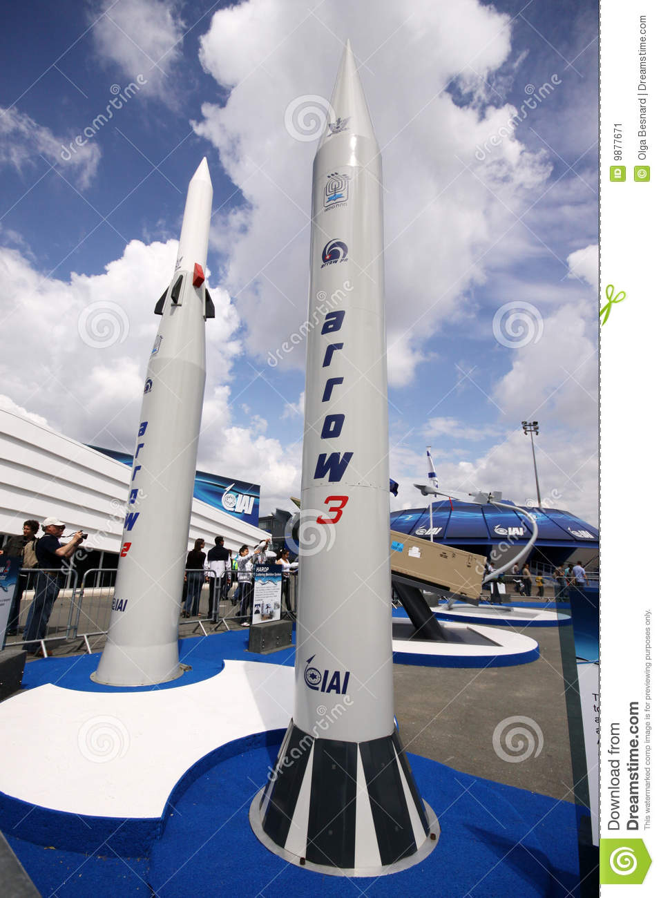 arrow-3-2-missile-display-9877671.jpg
