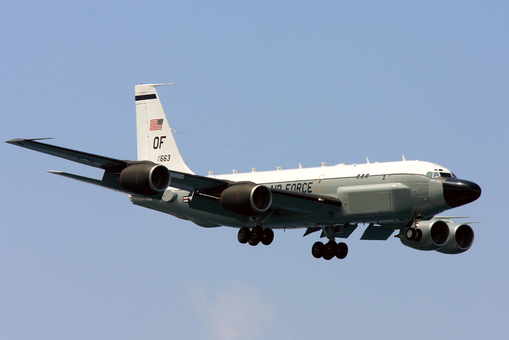 RC-135S-2.jpg