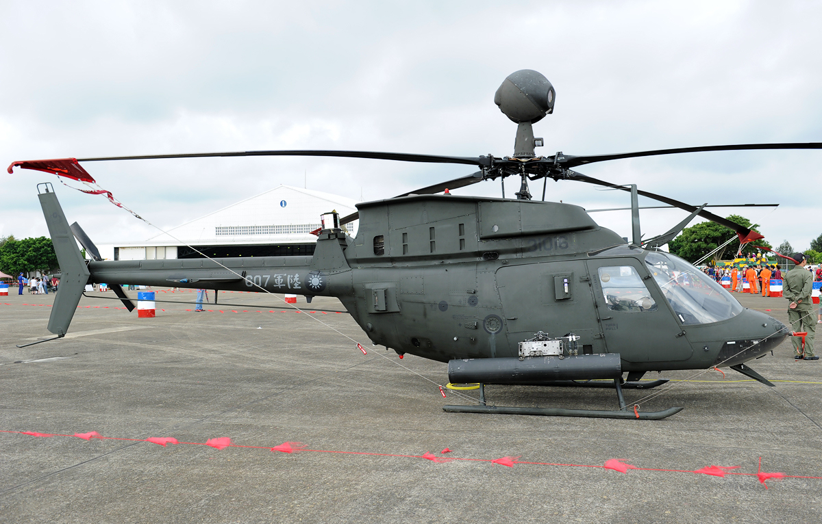 Republic_of_China_Army_Bell_OH-58D_Kiowa_Warrior_(406)_Aoki-1.jpg