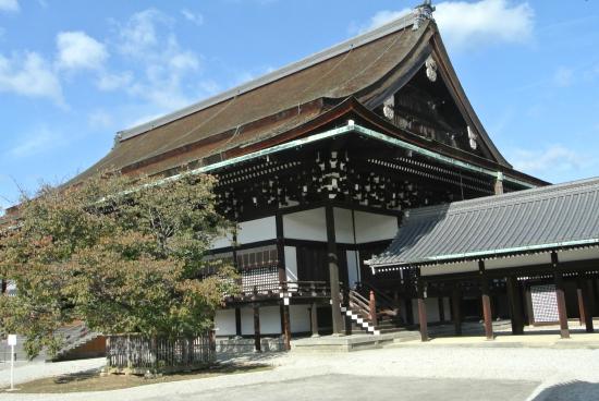 kyoto-imperial-palace.jpg