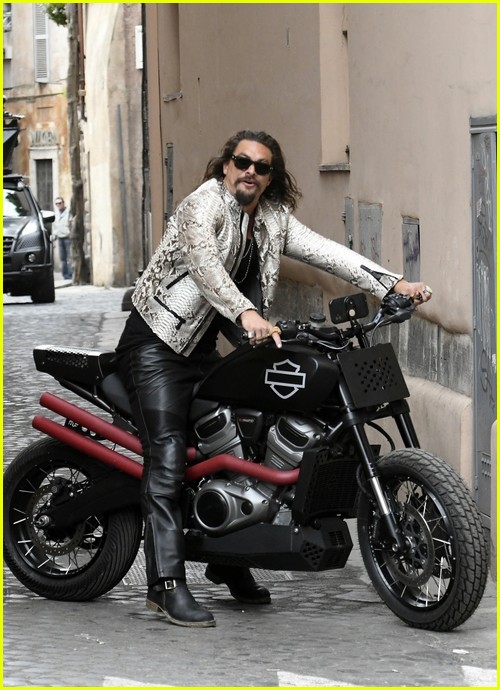 momoa-furious-05.jpg